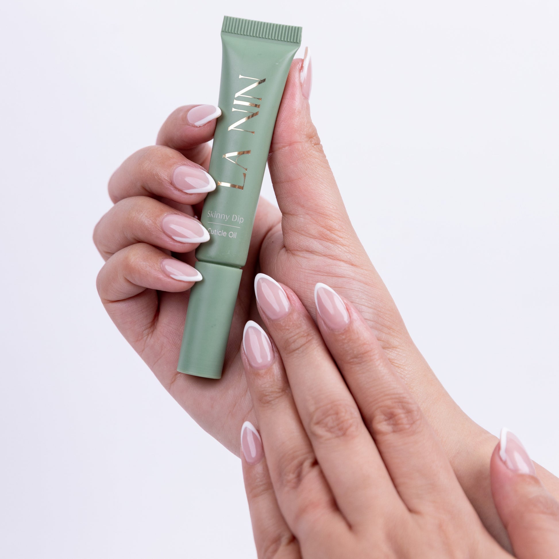 La Nin Skinny Dip cuticle oil for nail care
