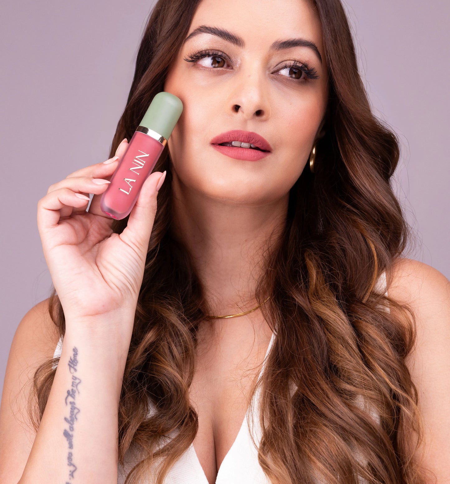 Velvet Kiss - 02 Kiss & Tell (Matte Liquid Lipstick)