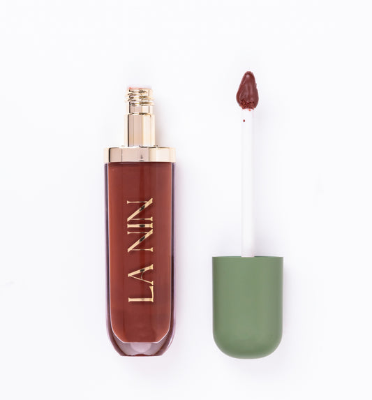 Skinny Dip - 104 Spicy Latte (Peptide Infused Lip Oil)