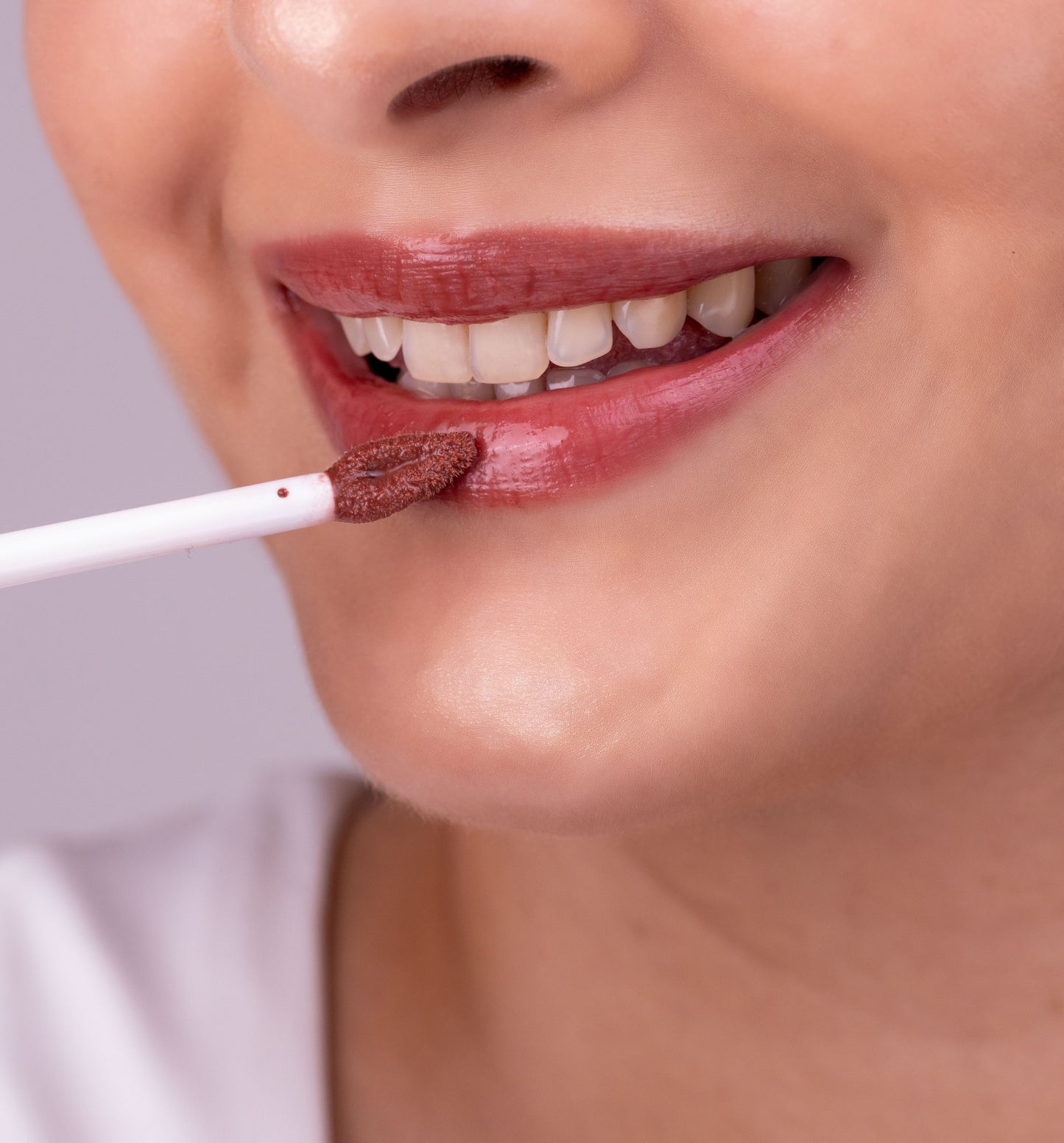 Skinny Dip - 104 Spicy Latte (Peptide Infused Lip Oil)